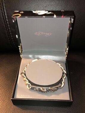 Ed Hardy Men's Stainless Steel Curb Chain Skull Charm Bracelet Silver 8.5 in